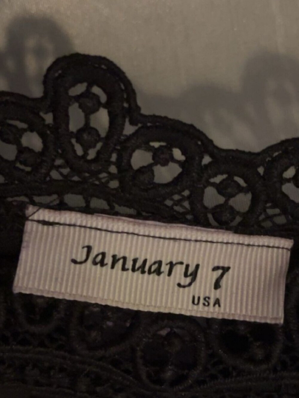 January 7 Black V-Neck Lace-Detail Long Sleeve Dress - Picture 3 of 3